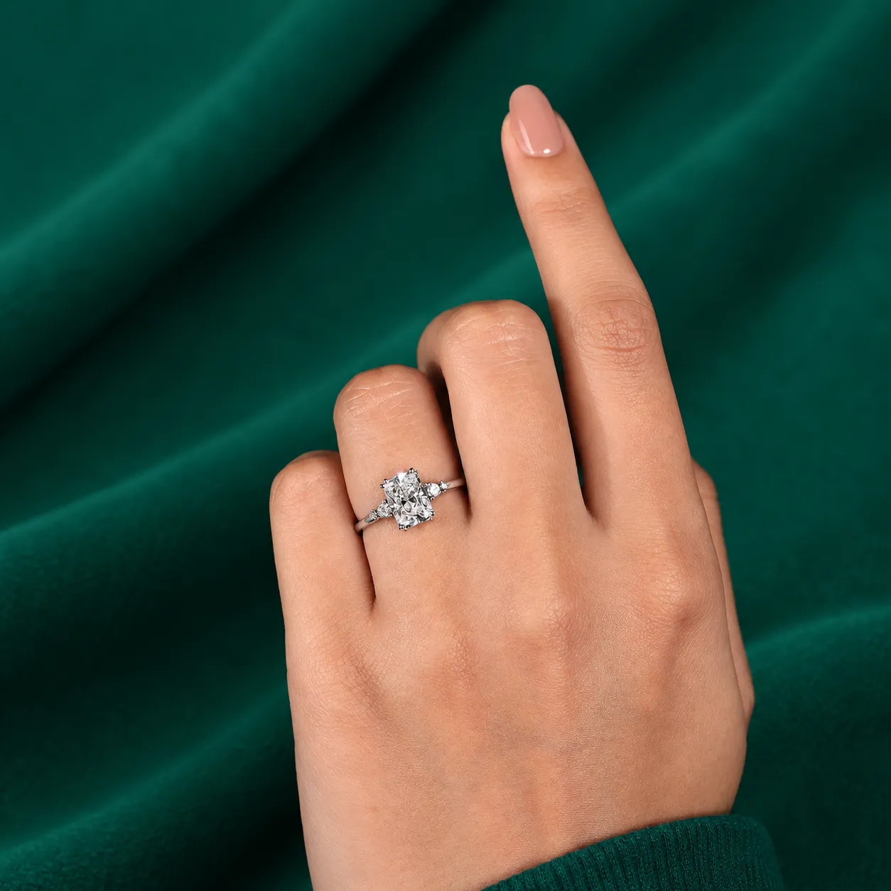 IGI certified radiant diamond ring