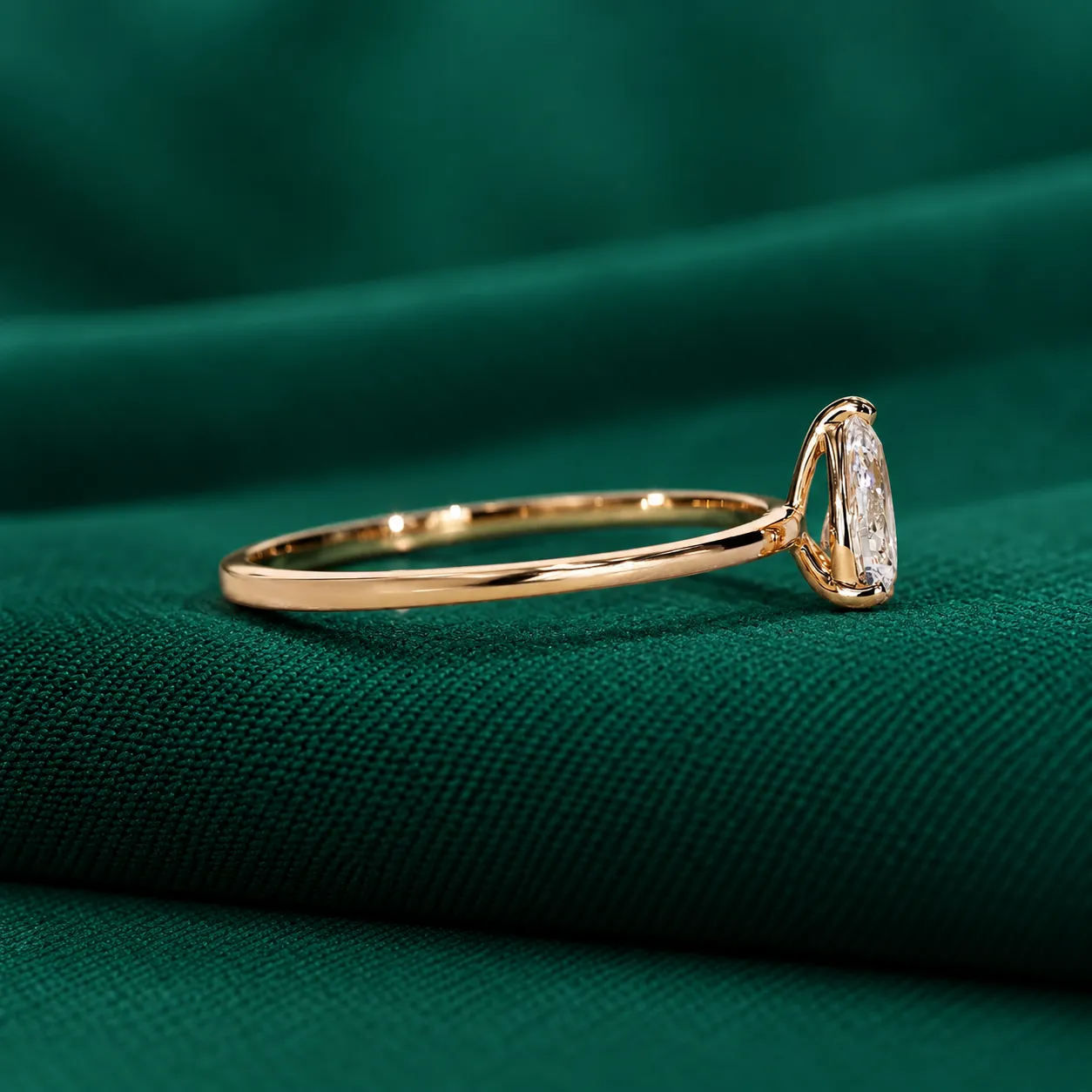 Pear diamond ring for her