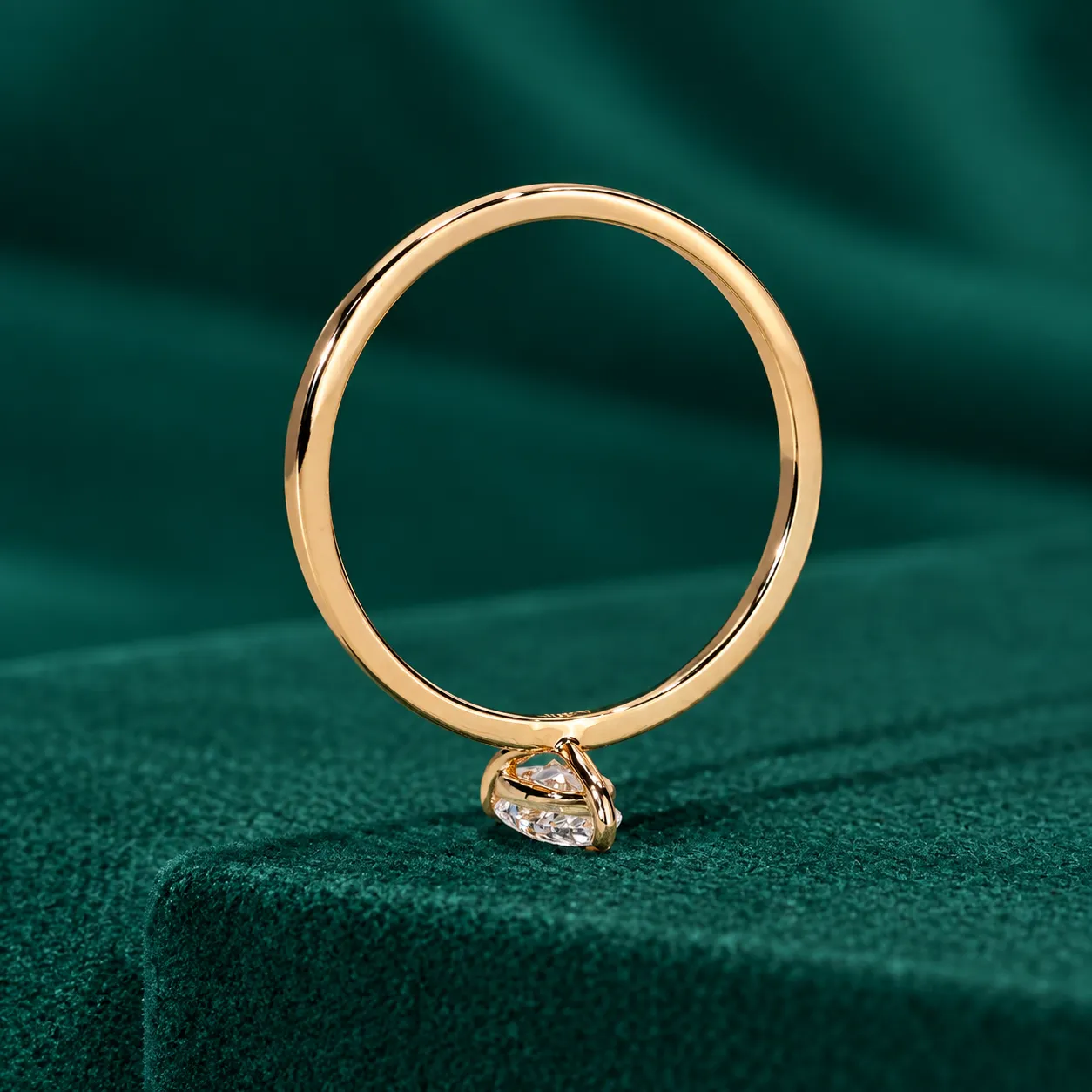 Pear diamond ring for wife