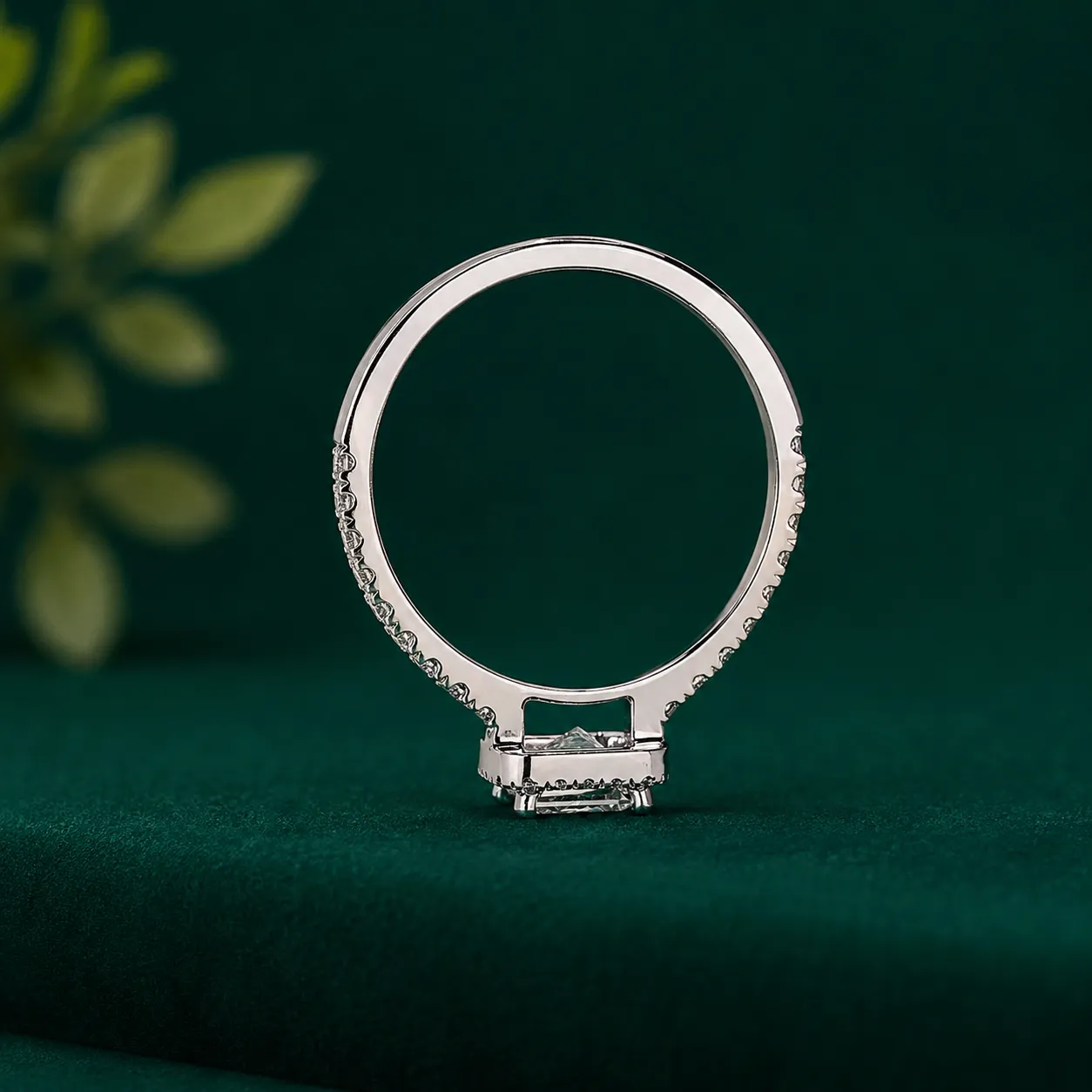 Princess cut halo diamond ring